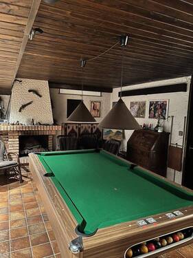 Partyraum m. Billard und Kamin - 