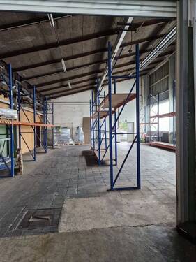 Halle 4 (2) - 