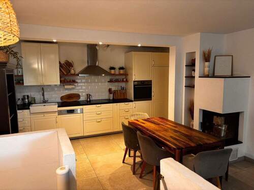 Bild 1 - Moderne 4 Zi. Wohnen wie im Haus+Garten