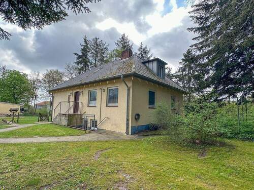 Wohnhaus - 2 Zimmer Einfamilienhaus in Humptrup