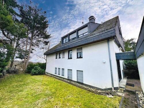 Rückansicht - Einfamilienhaus mit 197,00 m&sup2; in Königstein zum Kaufen