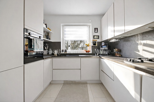 Küche - 4 Zimmer Etagenwohnung in Frankfurt am Main