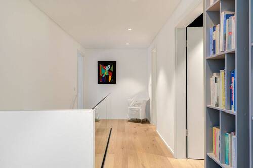Alles stimmig. Flurbereich. - Mehrfamilienhaus, Wohnhaus mit 225,00 m&sup2; in München zum Kaufen
