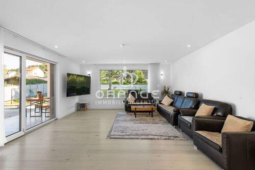 Wohnzimmer - Sanierte Perfektion trifft Energieeffizienz - Einziehen & Wohlfühlen wie im Neubau