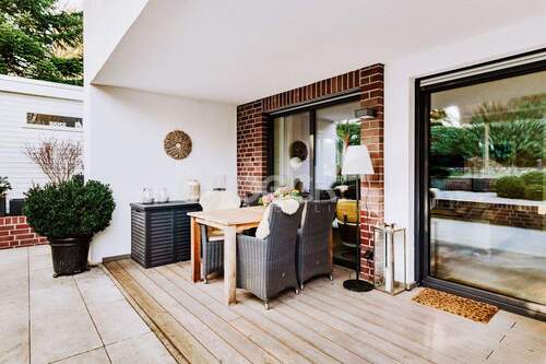 Überdachte Terrasse - 