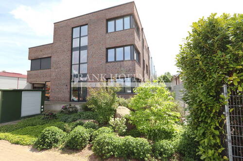 V9809 Außenansicht 1 - 