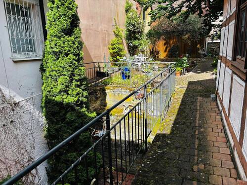 Weg vom Haus zum Garten - 