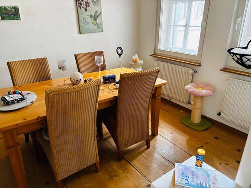 Esszimmer mit Dielenboden - 