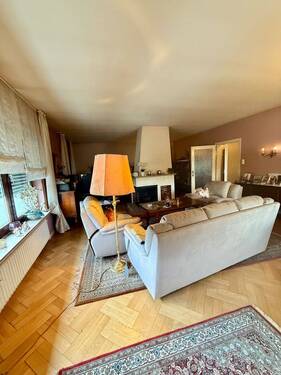 Hinterhaus Wohnzimmer/Kamin - 