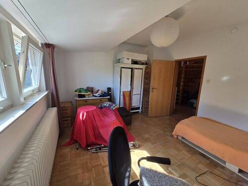 Zimmer 3 - 