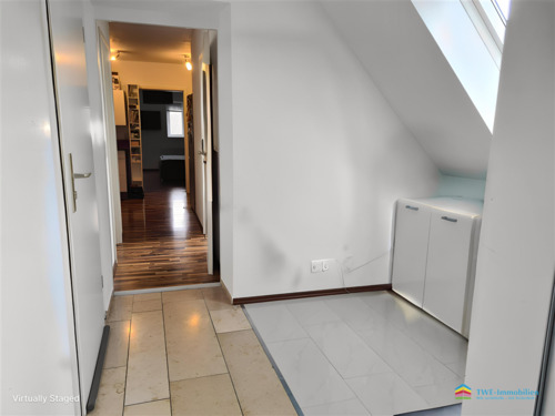 Flur - Etagenwohnung mit 64,00 m² in Langenau zum Kaufen