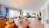 Wohnzimmer EG Perspektivenwechsel - Mehrfamilienhaus, Wohnhaus mit 264,90 m² in Hettstadt zum Kaufen