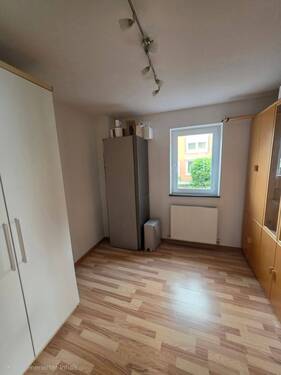 Zimmer 1 - 