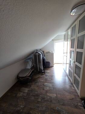 Zimmer 3 - 