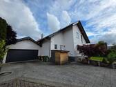 Hausansicht - +++ modernes, freistehendes 1-Familienhaus in begehrter Wohnlage von Ottersdorf +++