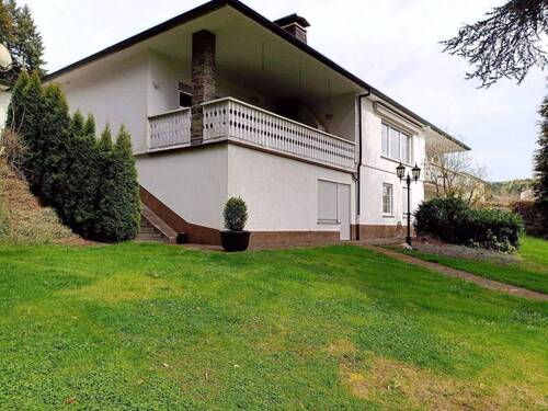Seitenansicht.jpg - 7 Zimmer Bungalow in Wallenborn