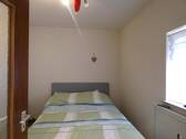 Kleines Zimmer der Einliegerwohnung - 