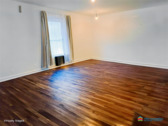 Wohnzimmer - Moderne 3,5-Zimmer-Wohnung mit 2 Balkonen und Garage in Langenau Göttingen