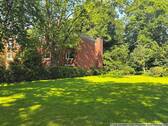 Gebäude - ***FARMSEN - Kupferteich** Schöne 4 Zimmer am Kupferteich, 2. OG Endetage, inkl. TG-Stellplatz