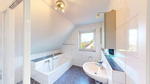 Badezimmer DG - 