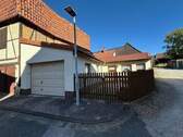 Garage und Anbau - 