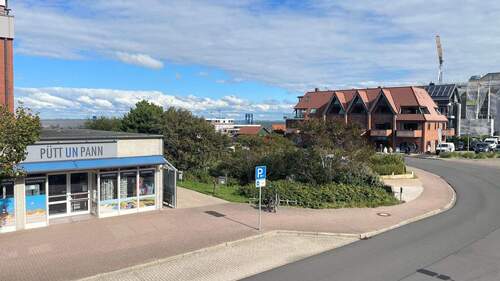 Blick aus dem Wohnraum - Etagenwohnung mit 49,80 m&sup2; in Wittdün zum Kaufen