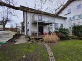 Hausansicht - 6 Zimmer Einfamilienhaus in Iffezheim