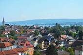 Herrlicher Blick über die Dächer auf den Bodensee - Etwas Besonderes erwartet Sie - Wohnen mit atemberaubendem Blick über den Bodensee und Hegau-Berge