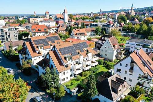Bild 1 - Sonnenverwöhnte 3,5-Zimmer-Wohnung mit Balkon in stadtnaher Lage - sofort verfügbar!
