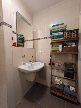 Bad - 2 Zimmer Etagenwohnung zum Kaufen in Langenfeld (Rheinland)