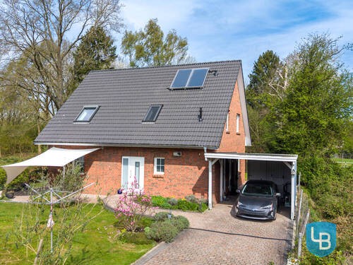 Willkommen - 5 Zimmer Einfamilienhaus zum Kaufen in Kiel