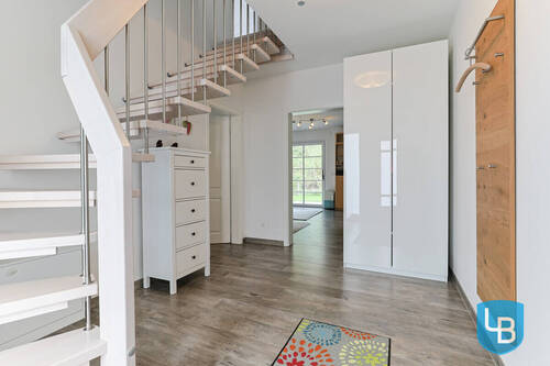 Hereinspaziert - 5 Zimmer Einfamilienhaus in Kiel