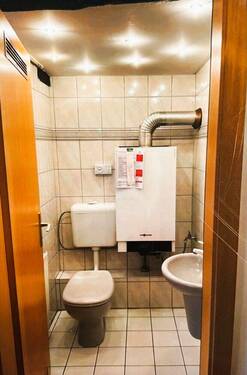 OG Gäste-WC und Therme - 