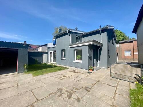 Haus mit Grundstück - Einfamilienhaus mit 130,00 m² in Ahrensbök zum Kaufen