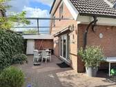 Seitliche Terrasse - Einfamilienhaus mit 137,00 m² in Neumünster zum Kaufen