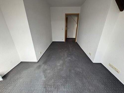 07CE-DA805E95-PM-69A03151.jpeg - 