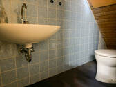 WC Dachboden Altbau - 