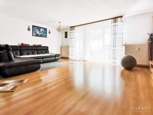 Wohnbereich - 3 Zimmer Etagenwohnung zum Kaufen in Kirchdorf an der Iller