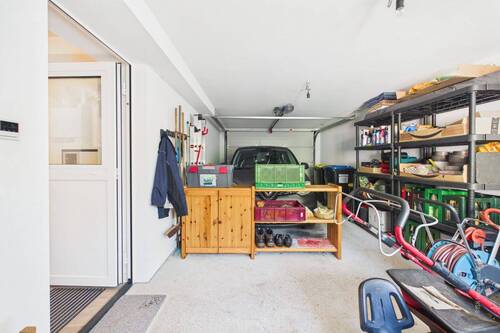 Garage - 
