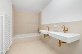 Wellnessbad mit Wanne - 