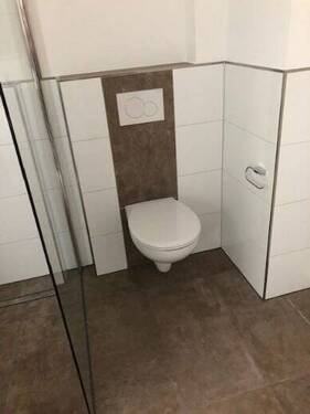 WC - 