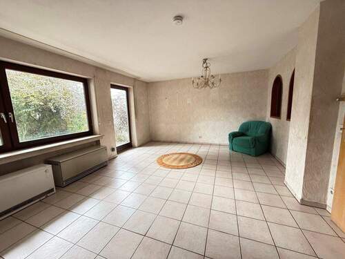 EG Wohnzimmer Ansicht 1 - Reihenmittelhaus mit 124,00 m² in Pfaffenhofen an der Roth zum Kaufen