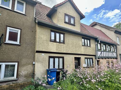 zentrale Lage zur Innenstadt - Reihenmittelhaus mit 90,00 m&sup2; in Schmalkalden zum Kaufen