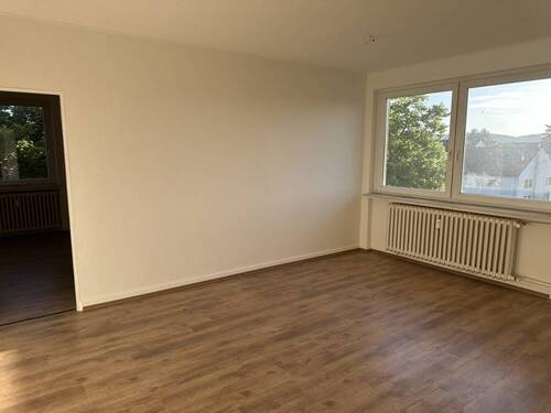 IMG_2759 - 2 Zimmer-Wohnung, komplett saniert und Erstbezug, im 3. OG, in Fritzlar Flugplatzsiedlung