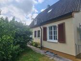 Bild 3 - 9 Zimmer Einfamilienhaus in Duisburg