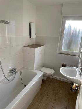 Bad - 2 Zimmer Etagenwohnung zum Kaufen in Burscheid