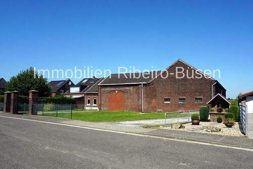 Frontansicht - 4 Zimmer Mehrfamilienhaus, Wohnhaus zum Kaufen in Viersen / Bockert