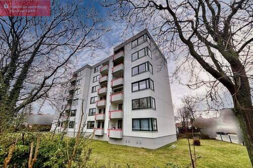 Hausansicht - Begehrte Lage mit guter Aufteilung