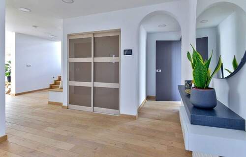 Eingangsbereich - Einfamilienhaus mit 340,00 m&sup2; in Spicheren zum Kaufen