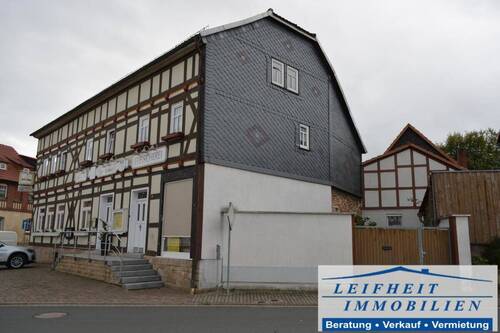 Seitenansicht rechts - Hotel, Pension, Gasthof zum Kaufen in Breitenworbis Bernterode